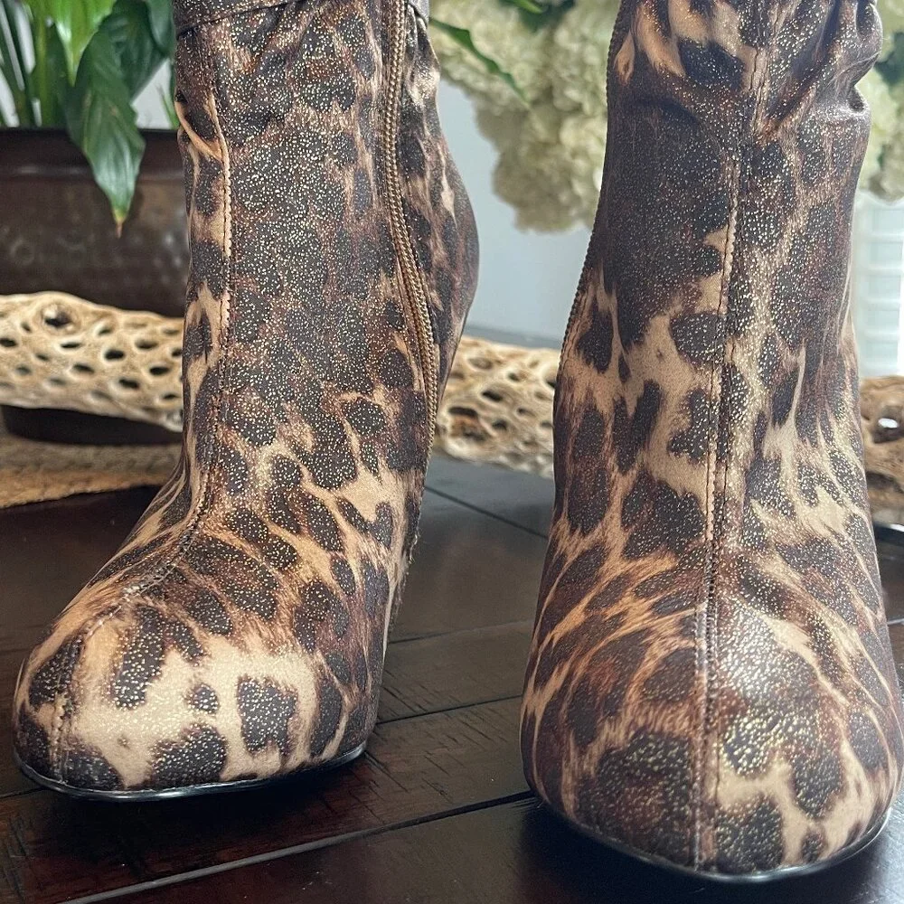 Urban Street Uber Sexy diba Wiz Ard Club Animal Print Stiletto Heels Booties - Picture 8 of 13